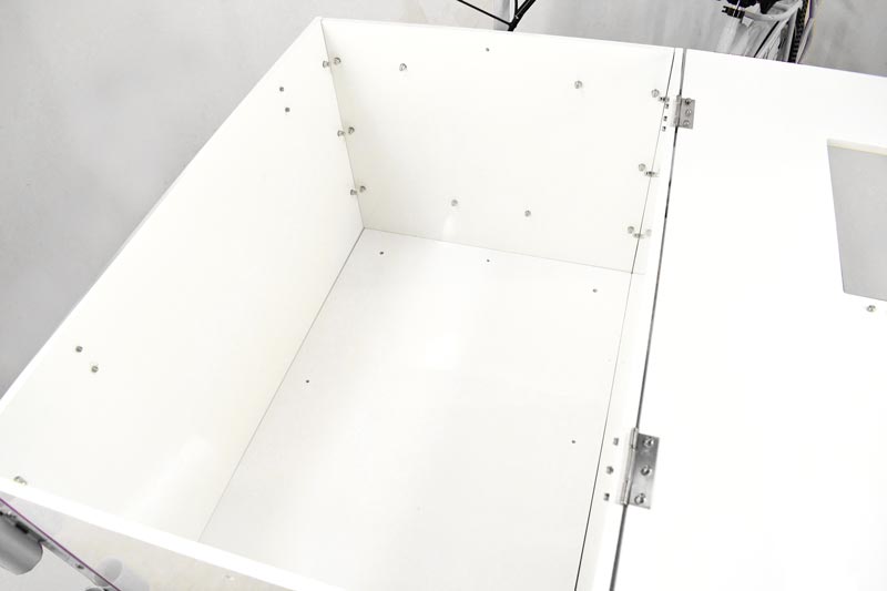 Omcan 47411 Black Ice-Cream Bike / Cargo Bike with Non-Insulated White Wooden Box and Vending Lid