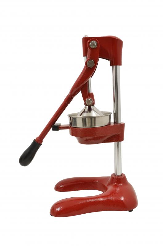 Omcan 23576 Red Manual Cast Iron Citrus Squeezer with 5" Cutter Plate Diameter
