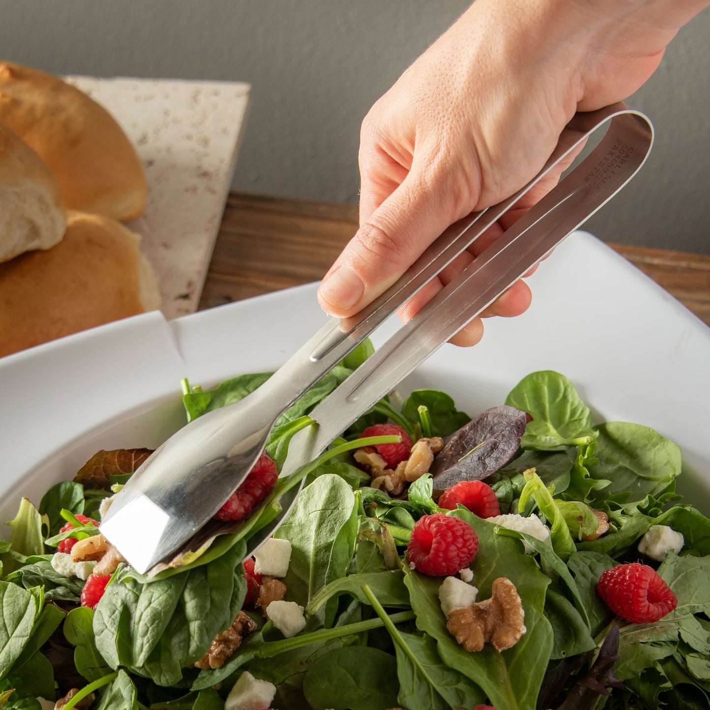 Carlisle 604609 9" Aria Salad Tong 18-8 Stainless Steel
