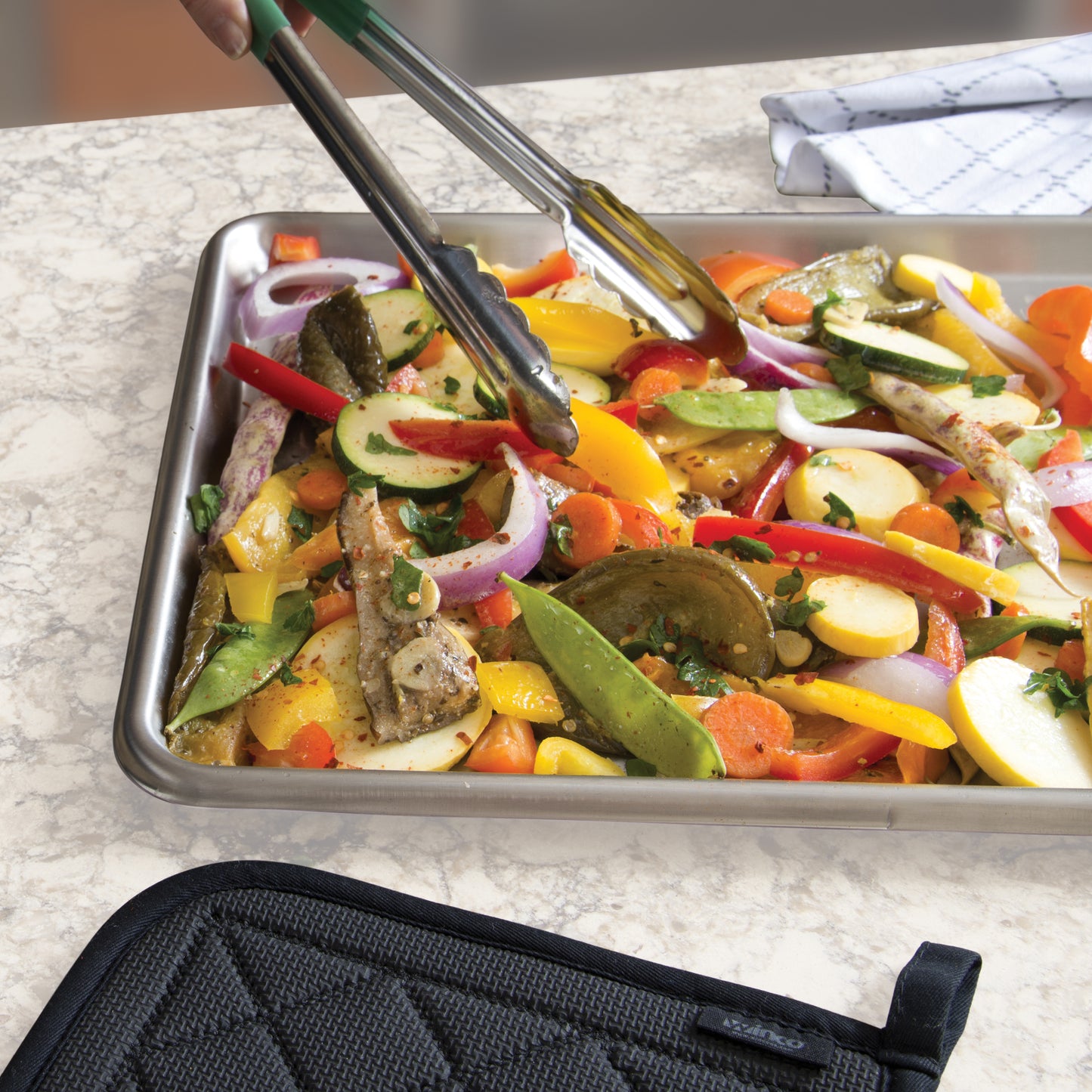 Winco SXP-1826 Full Size Stainless Steel Open Bead Sheet Pan, 18"x26"