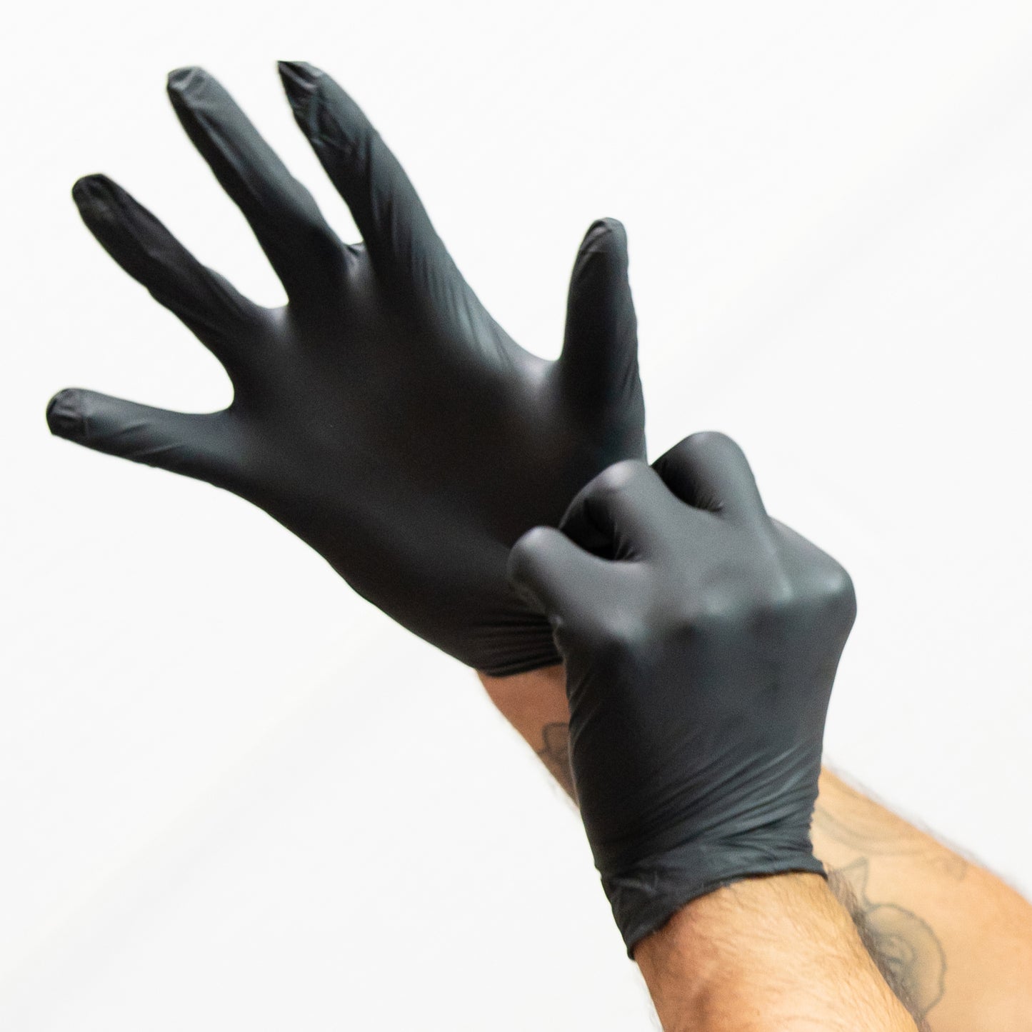 Winco GLN-LB Large Black Nitrile Disposable Gloves, Powder-Free (100pcs/box)