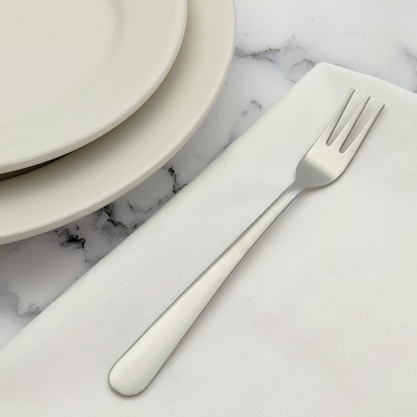 Winco 0002-07 Windsor Oyster Fork, 18/0 Medium Weight