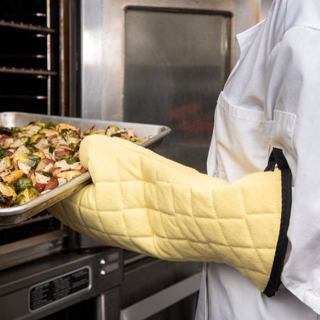 San Jamar KM17 17" Yellow Oven Mitt with Kevlar