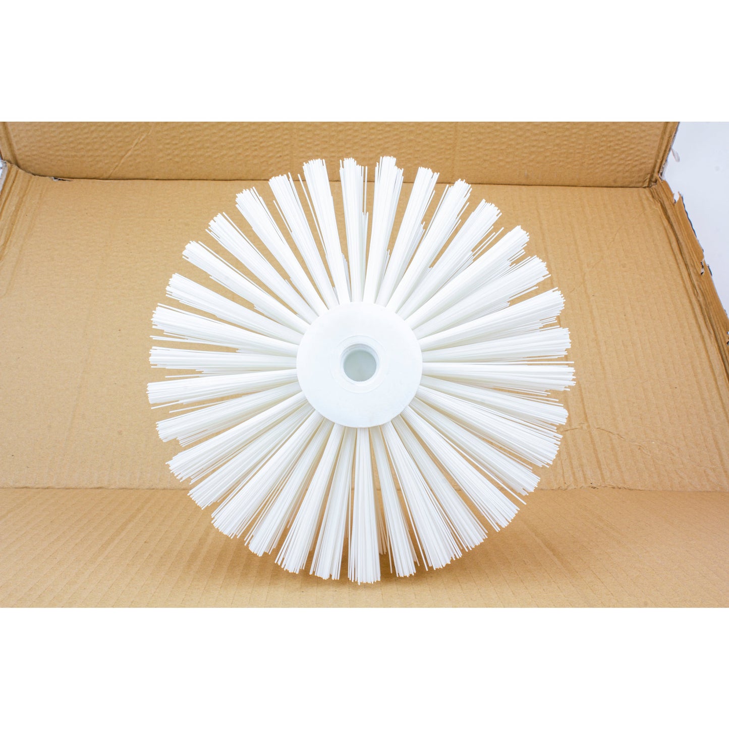 Carlisle 45008EC02 8" White Pipe & Valve Brush