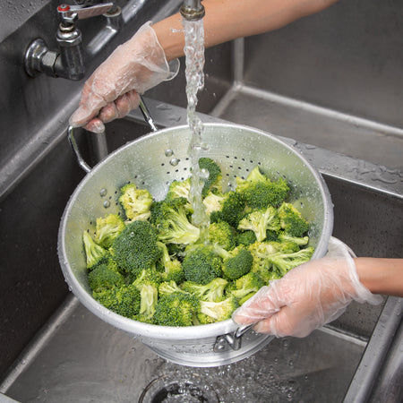 Carlisle 60278 8 Qt Silver Aluminum Signature Select Dura-Ware Standard Weight Colander