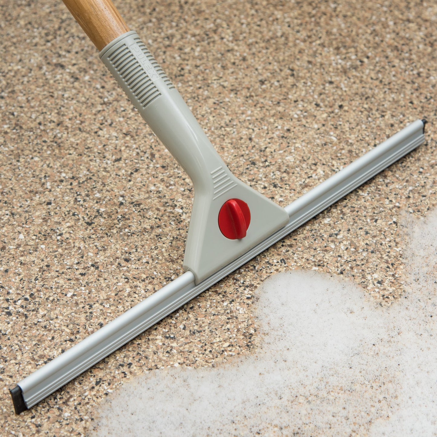 Carlisle 36281CR1600 16" Aluminum Channel Squeegee (Blade Only)
