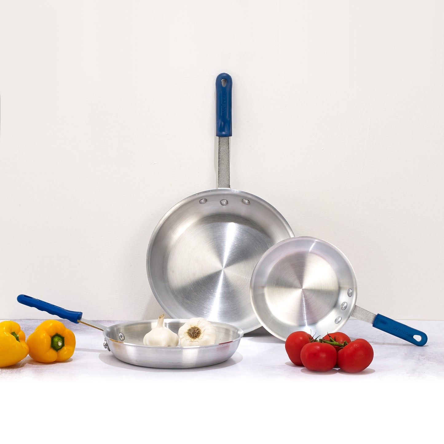 Winco AFP-3HX Large Blue Removable Sleeve for Fry & Sauce Pans