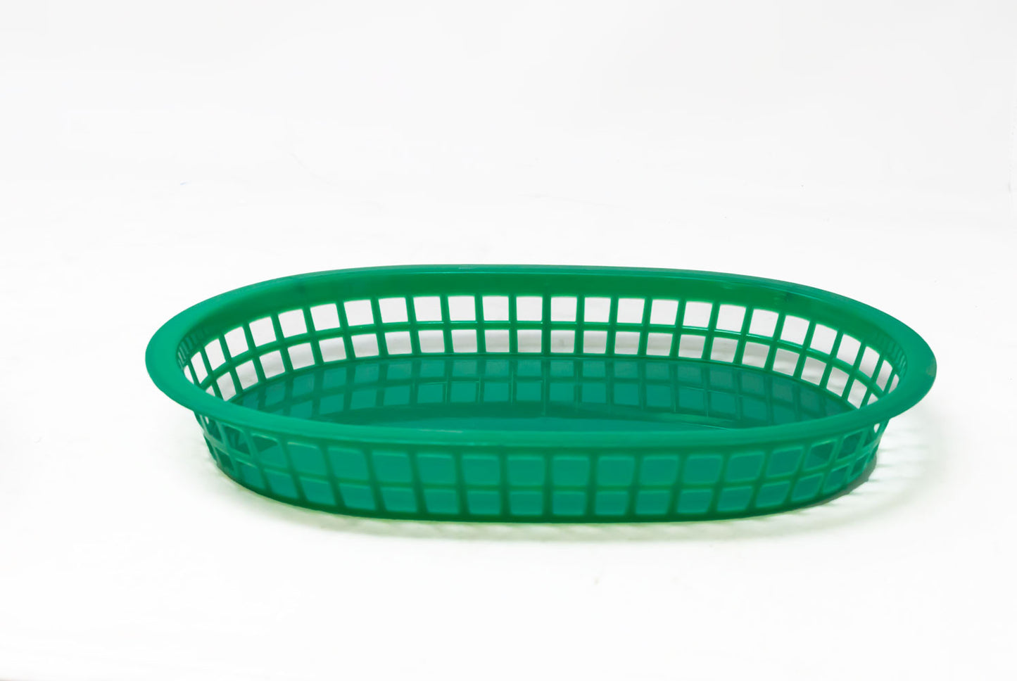 Omcan 80354 10" x 7" Green Oval Plastic Fast Food Serving Basket