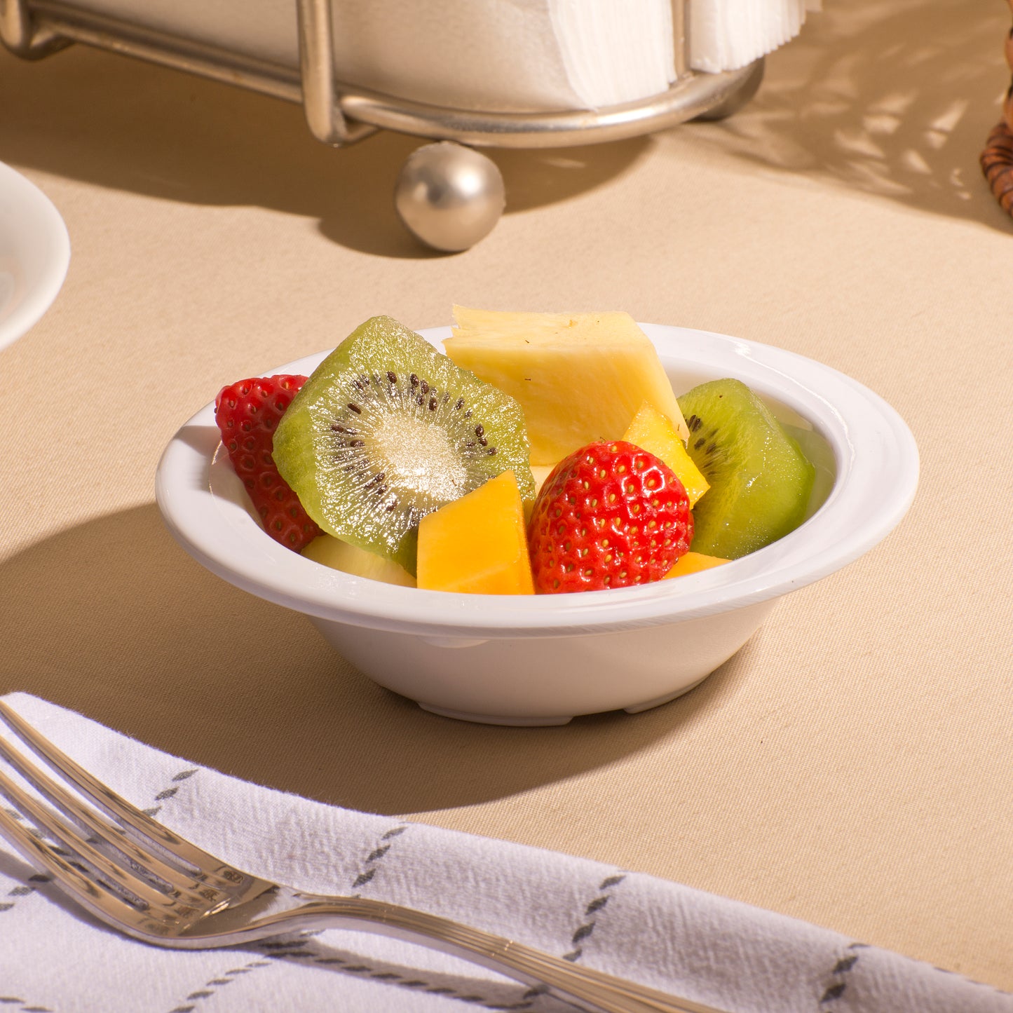 Winco MMB-5W 5 oz. White Melamine Fruit Bowls