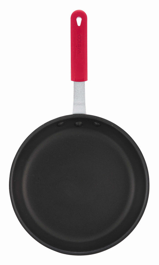 Winco AFP-7NS-H 7" Aluminum Non-Stick Majestic Fry Pan w/ Sleeve