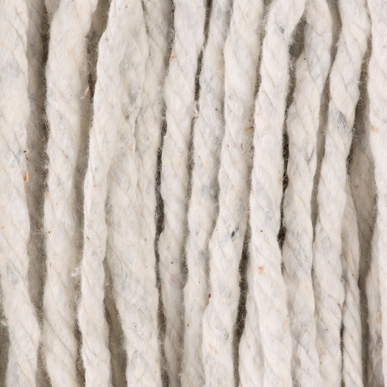 Carlisle 369824B00 #24 White Cotton Flo-Pac Large Cut-End Mop