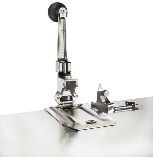 Winco CO-3N Premium Heavy Duty Manual Can Opener