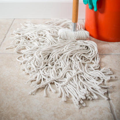 Carlisle 369024C00 White Cotton Flo-Pac Kwik-On Screw Top Mop
